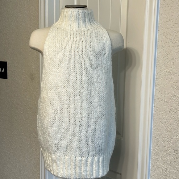 BLOGGER'S FAVE!  Zara Knit Vest white  NWT - Picture 5 of 8